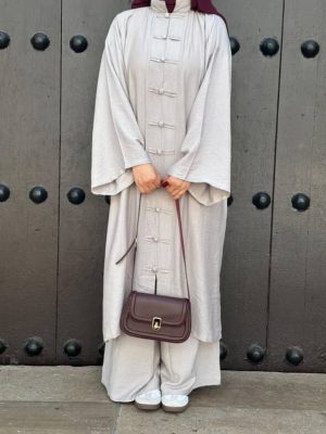 Quand la Mode Rencontre la Foi : Comment le Hijab Khimar Redéfinit de Manière éblouissant la Mode Modeste